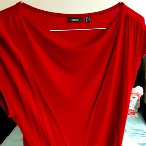 Mexx red rouched top